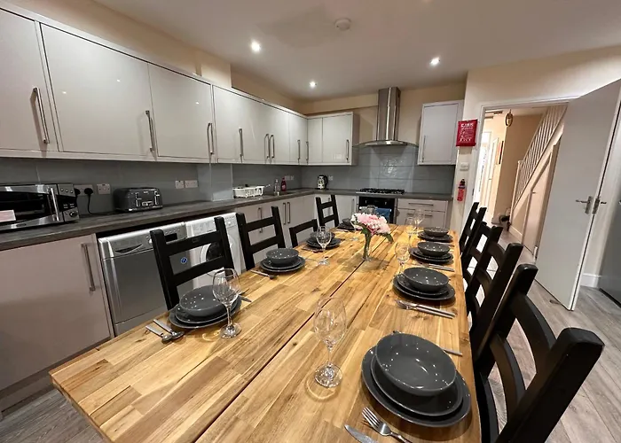 5 Bed 5 Bath / Brick Lane Central London E1